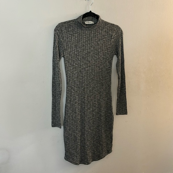 NWT ABERCROMBIE AND FITCH LONG SLEEP MOCKNECK MINI DRESS - Picture 2 of 12